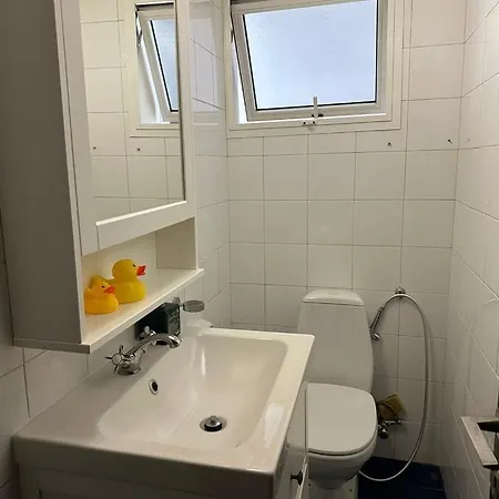 Three Bedroom Family House Casa vacanze *
